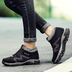Monarch Wear - Kältebeständige Winterstiefel 2024