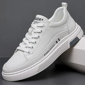 Monarch Wear - Lässige Leder-Sneaker im flachen Sportstil