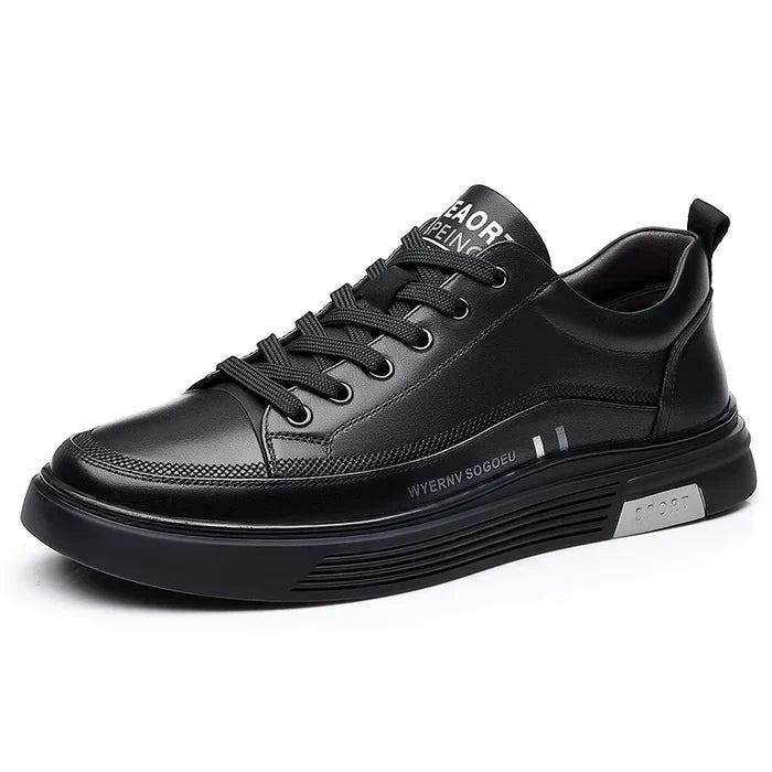 Monarch Wear - Lässige Leder-Sneaker im flachen Sportstil