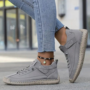 Monarch Wear | Hochwertige orthopädische Sneaker - Confortia™