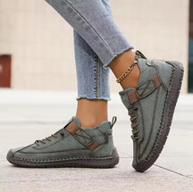 Monarch Wear | Hochwertige orthopädische Sneaker - Confortia™